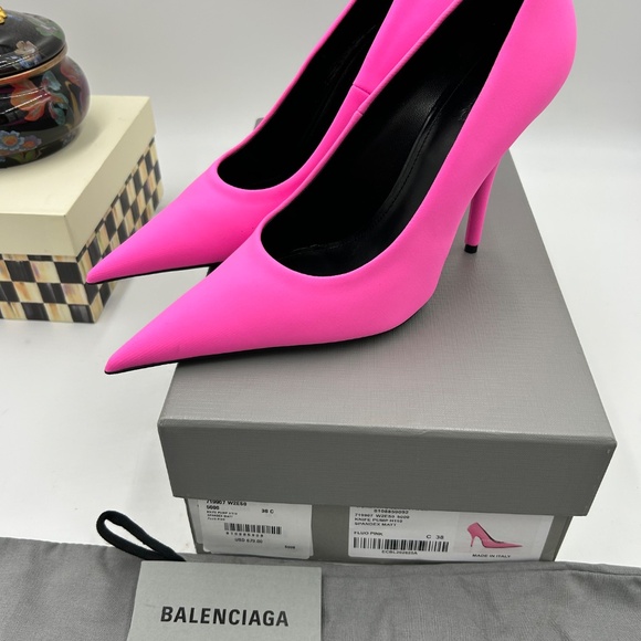 Women’s Balenciaga XL pointed toe pumps size 38 made in Italy - Picture 4 of 8